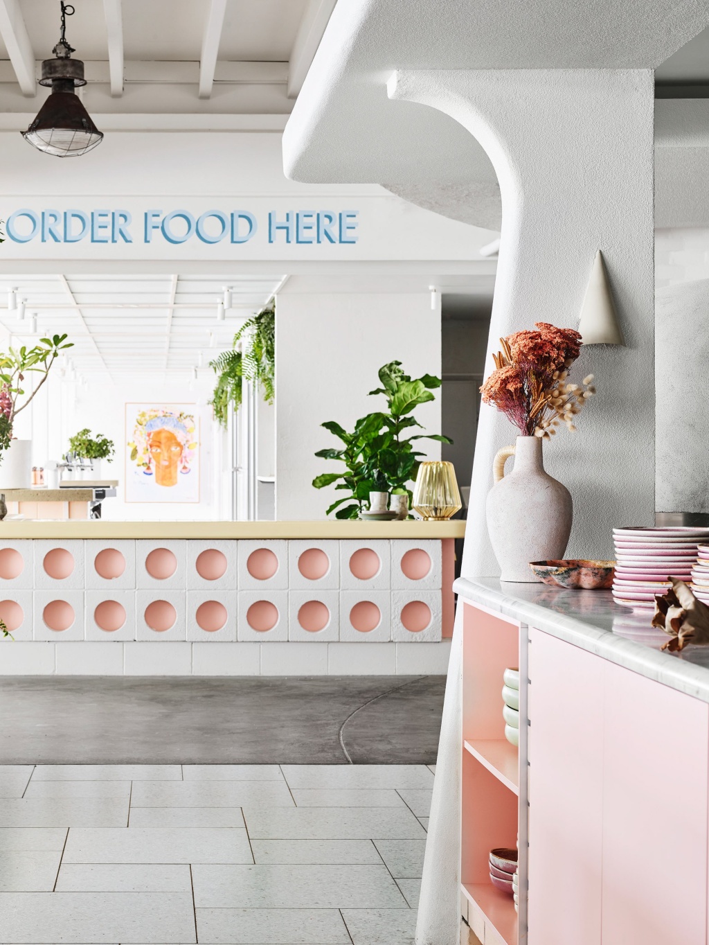 Burleigh Pavilion Pink and White Counter.